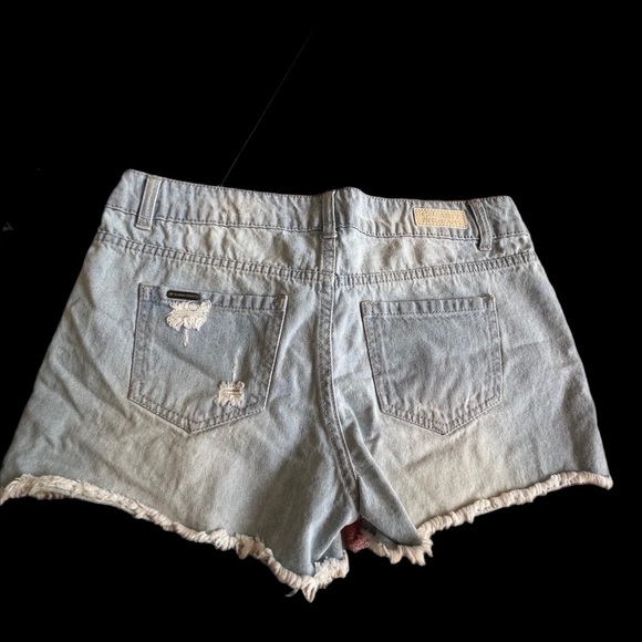 CELEBRITY Pink Short Jeans Cut Offs Distressed Star Print 5 American flag size 9 - Picture 2 of 7